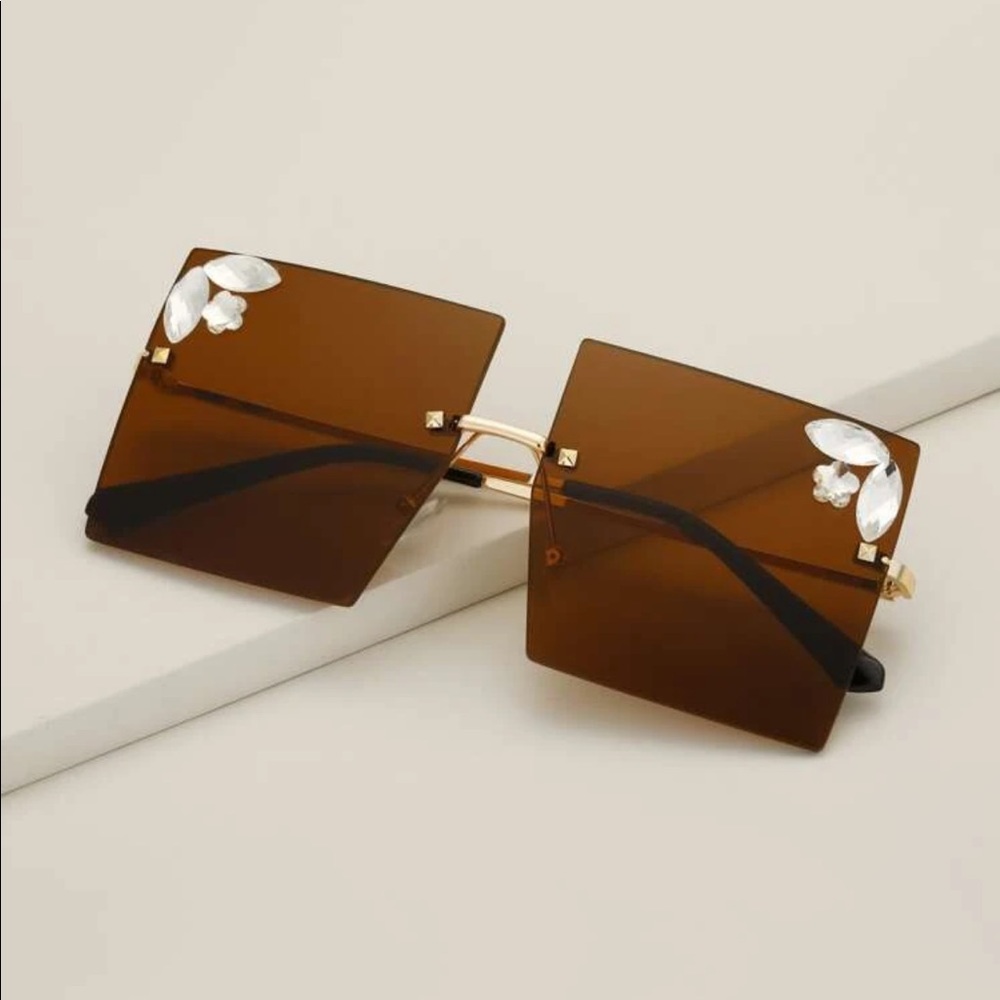 Rhinestone Rimless Sunglasses